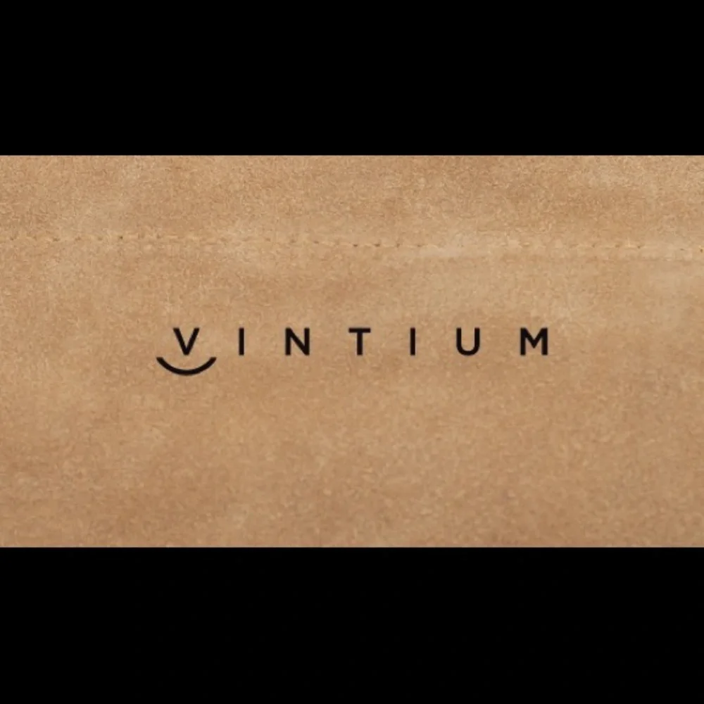 Messenger Bag Leather handcrafted to carry your wines or cigars - Picture 4 of 4